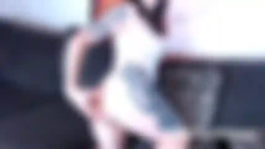 Culto del culo per gli annusatori di culi. Metti il naso lì dentro!