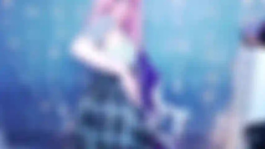 Strap-on e pegging per puttane troie.