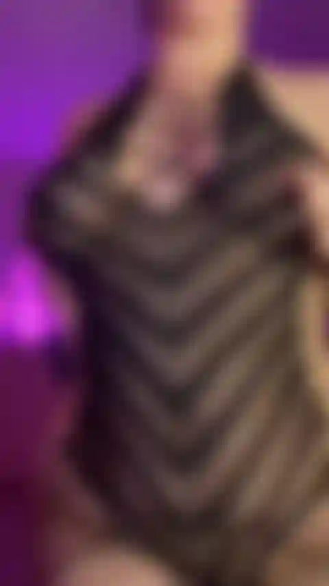 Che geme e mi fa battere il culo.