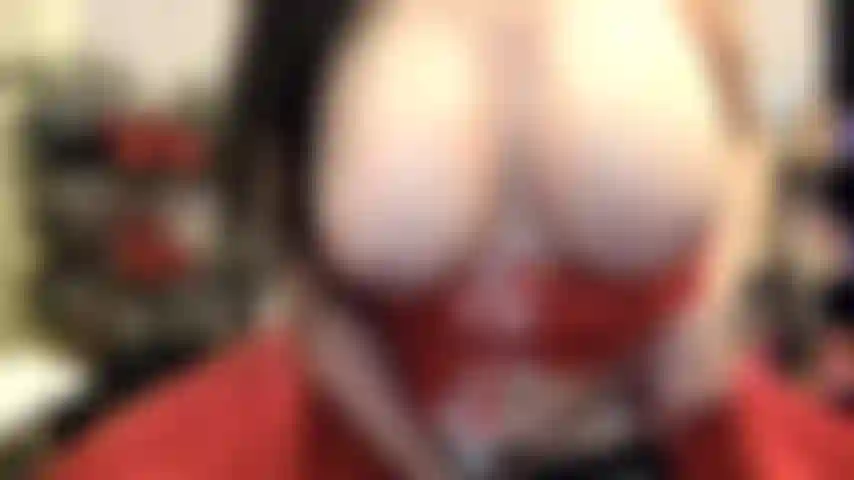 ( Gs.393) GoldieStar si esibisce nel gold show. Roleplay(chiamando per nome tutti i ragazzi nella stanza...) 11 Minutes. Lingerie rossa, calze nere, tette grandi, milf, squirting, anale, doppia penetrazione, figa aperta (16/12/20201).