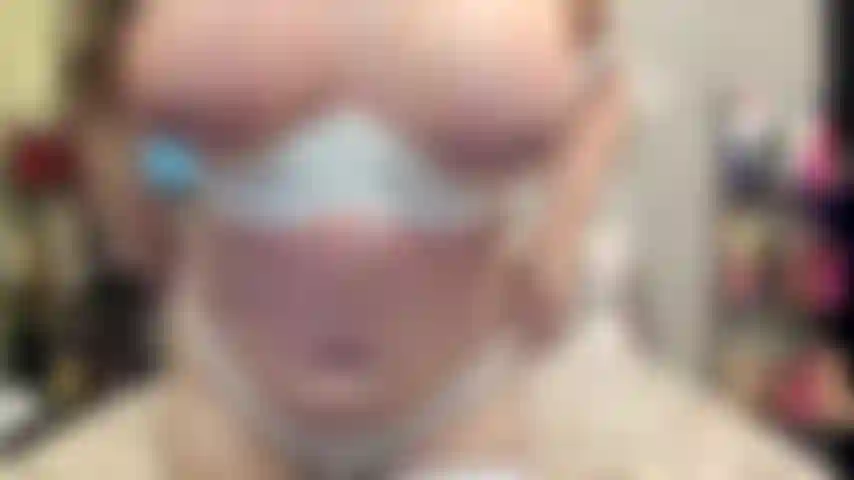 ( Gs.805) GoldieStar si esibisce nel gold show - 11:01 minuti. Culo grosso, tette grandi, gilf, reggiseno bianco, calze bianche, figa pelosa, anale, doppia penetrazione, squirting (18/11/2022).