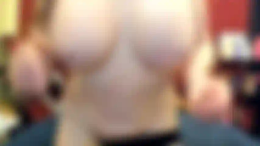 ( Gs.513) GoldieStar si esibisce nel gold show - 10:59 minuti. Gilf, figa pelosa, giocattolo interattivo, piedi nudi, anale, doppia penetrazione, squirting (14/04/2022).