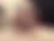 (12) GoldieStar gioca con la sua figa... Usa un vibratore mentre fa primi piani dei suoi piedi.