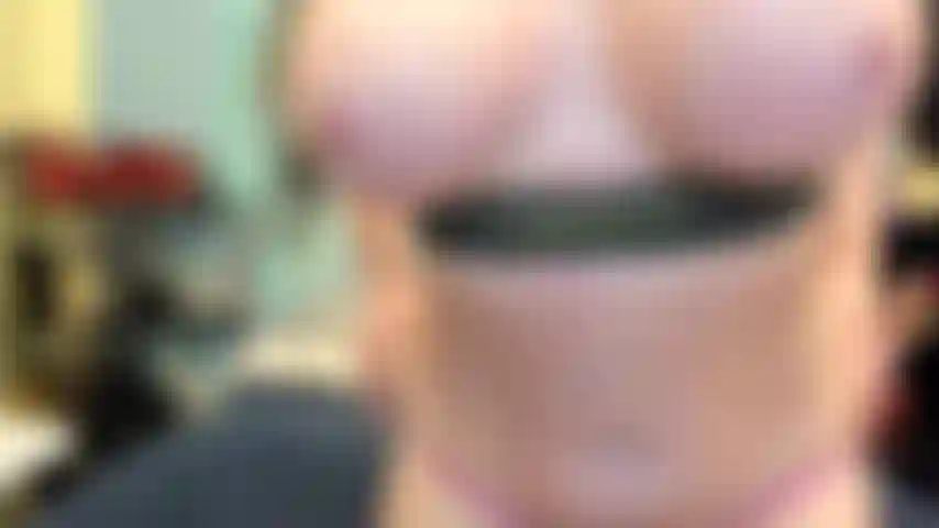 ( Gs.471) GoldieStar si esibisce nel gold show. Roleplay (chiamare tutti i presenti per nome...) 9 Minuti. Gilf, tette grandi, figa pelosa, piedi nudi, equitazione, schizzi, olio, flessibile, sperma cremoso (18/02/2022).