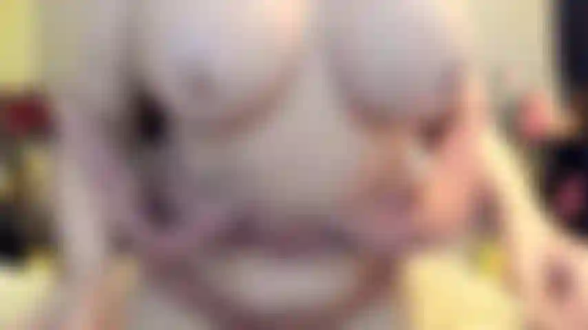 ( Gs.830) GoldieStar si esibisce nel gold show - 10 minuti. Grandi tette, piedi nudi, figa pelosa, schizzi, culo grosso, anale, doppia penetrazione (3/12/2022).