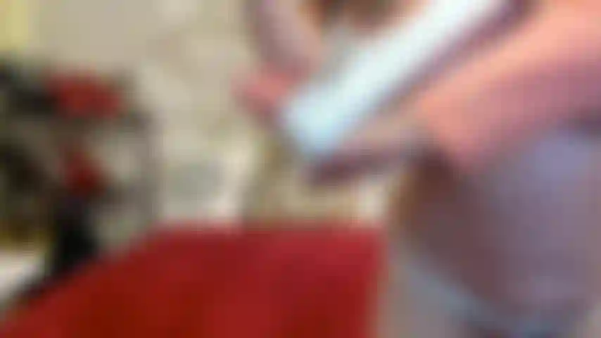 ( Gs.429) GoldieStar si esibisce nel gold show. Roleplay(chiamando per nome tutti i ragazzi nella stanza...) 8 Minuti. Grandi tette, figa pelosa, anale, doppia penetrazione interrazziale, succhia, giochi con la figa, squirto, dita nel culo (16/01/2022).