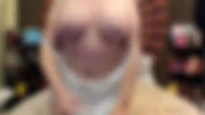 ( Gs.767 GoldieStar si esibisce in uno spettacolo d'oro - 9:01 minuti. Gilf, tette grandi, culo grande, figa pelosa, piedi nudi, schizzi, anale, doppia penetrazione, tutti dildo bianchi (05/10/2022).