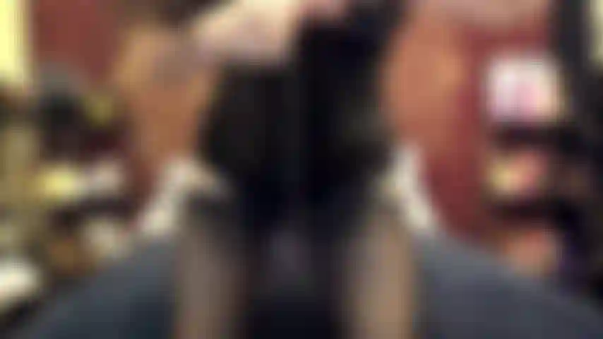 ( Gs.381) GoldieStar si esibisce nel gold show. Roleplay (chiamare per nome tutti i ragazzi nella stanza...) 11:01 Minuti. Corsetto nero. Calze nere. Tacchi alti rossi, milf, grosso dildo viola, squirting, anale, doppia penetrazione (12/12/2021).