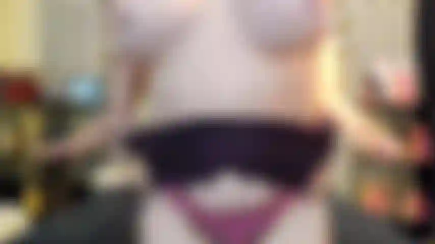 ( Gs.879) GoldieStar si esibisce nel gold show - 9 minuti. Grandi tette, culo grosso, piedi nudi, gilf, figa pelosa, schizzi, anale, doppia penetrazione (1/6/2023).