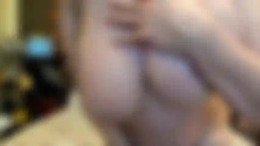 ( Gs.576) GoldieStar si esibisce nel gold show - 10 minuti. Tette grosse, gilf, schizzi, figa pelosa, piedi nudi, equitazione, giochi con i piedi, anale, doppia penetrazione, tutti dildo bianchi (27/08/2022).