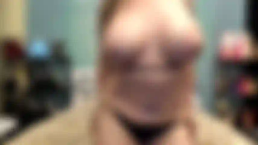 ( Gs.667) GoldieStar si esibisce nel gold show - 11 minuti. Grandi tette, culo grosso, gilf, figa pelosa, squirting, grosso dildo rosa, piedi nudi, anale, tacchi alti borchiati neri, doppia penetrazione (25/07/2022).