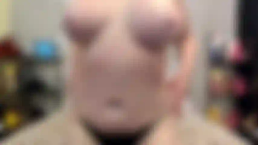 ( Gs.810) GoldieStar si esibisce nel gold show - 10 minuti. Grandi tette, culo grosso, gilf, figa pelosa, piedi nudi, schizzi, sperma cremoso, anale, doppia penetrazione interrazziale (19/11/2022).