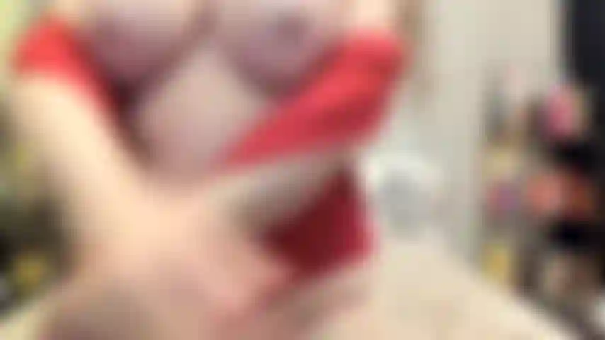 ( Gs.789) GoldieStar si esibisce nel gold show - 10:57 minuti. Tette grandi, culo grosso, gilf, figa pelosa, schizzi, piedi nudi, anale (27/10/2022).