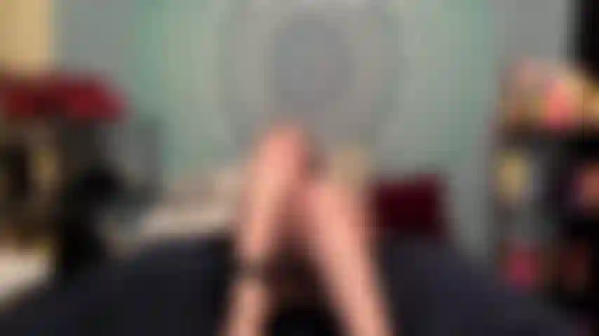 ( Gs.494) GoldieStar si esibisce nel gold show. Roleplay (chiamare tutti i presenti per nome...) 9 Minuti. Grandi tette, tacchi con il cinturino, gilf, figa pelosa, giocattolo interattivo, anale, doppia penetrazione (28/02/2022).