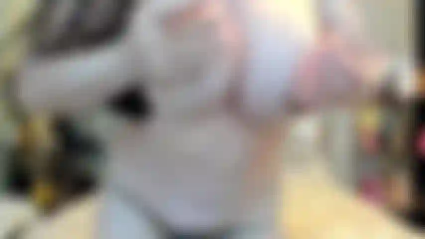 ( Gs.858) GoldieStar si esibisce nel gold show - 10 minuti. Gilf, culo grosso, tette grandi, grosso dildo rosa, figa pelosa, piedi nudi, schizzi, anale, doppia penetrazione, giocattolo interattivo (16/12/2022).