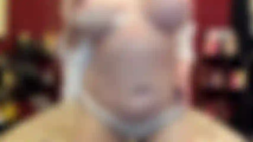 ( Gs.545) GoldieStar si esibisce nel gold show - 11:01 minuti. Gilf, tette grandi, giocattolo interattivo, anale, doppia penetrazione, sperma cremoso, tutti vibratori neri (29/04/2022).