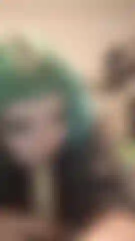 Goth girl blow job ;)