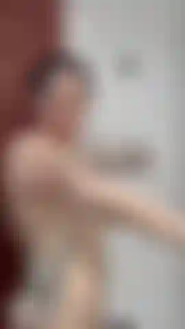 Idratando il mio corpo.