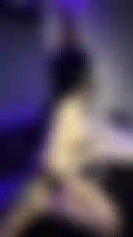 Wanna see how much of this 9inch dildo I can get in my backdoor or are you boring..?