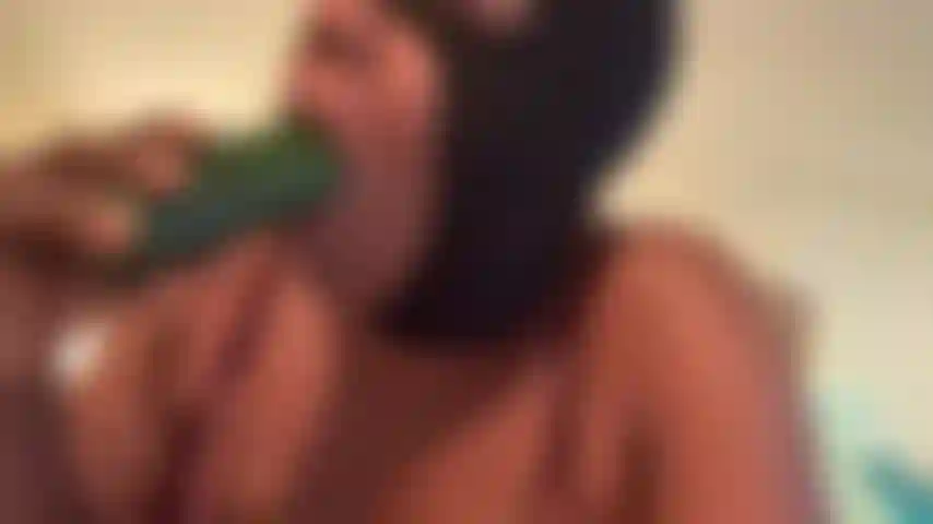 HeadUsa che imbavaglia il cumming bbc (feticcio).