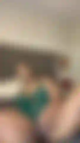 Orgasmo estremo! Guarda le mie gambe tremare.