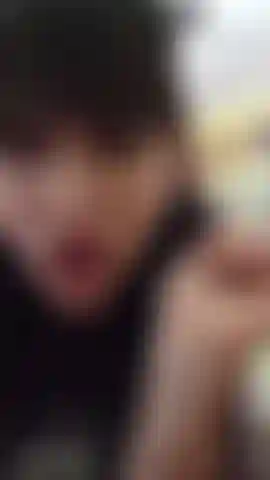 Che cavalca il tuo cazzo.