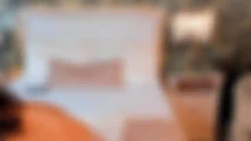 Ogni movimento mentre mi scopo il culo è una poesia erotica, i miei gemiti sono una melodia per le tue orecchie, mentre mi perdo nell'estasi del piacere i miei pensieri non fanno altro che gridarti di venire e unirti a questa nuova avventura con me. ..Sono cosa aspetti?