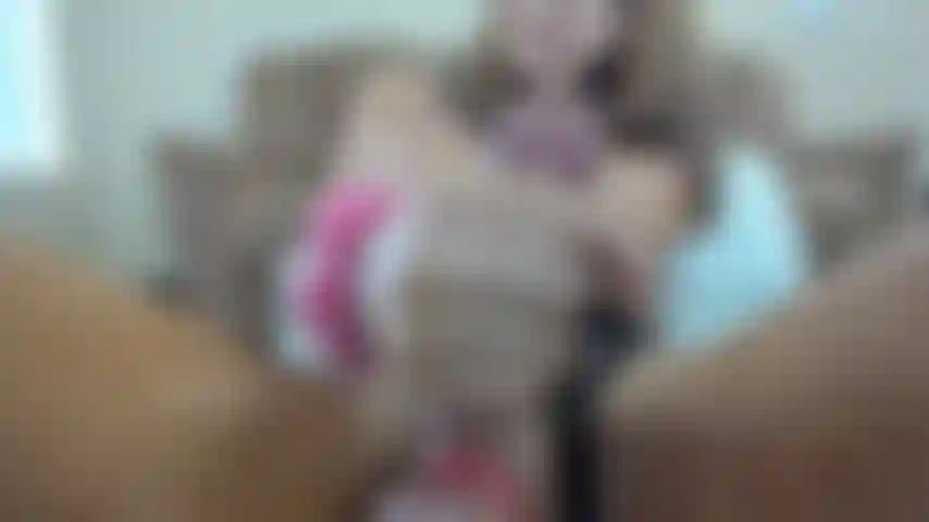 Eiaculazione, mangio il mio sperma e dilatando la figa del mio culo.