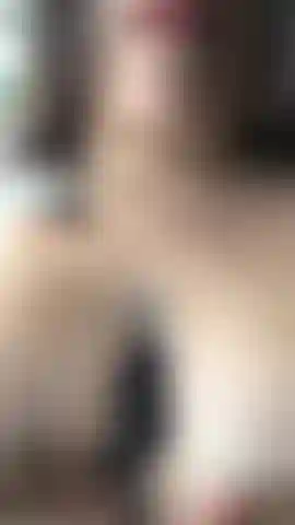 Fai venire le mie tette calde.