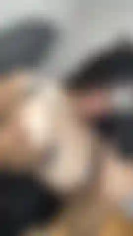 Vieni e dammi la tua sborra sulle mie tette.