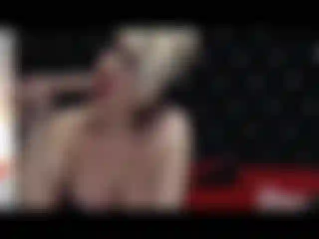 La milf e squirter più bella del mondo