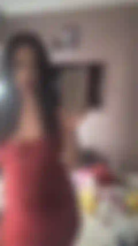 Penso di essere così sexy.. Cerco di sedurre l'ex.