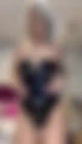 Pompini con tette cremose.