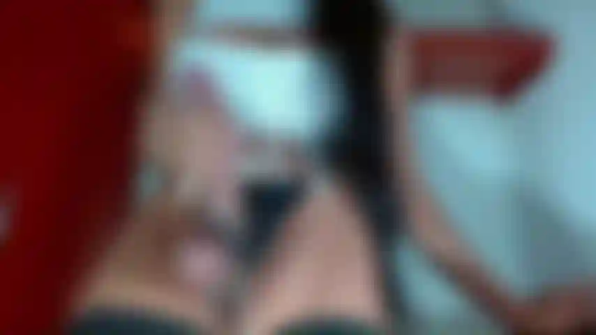 Cazzo gigante + palle enormi legate = sborrata enorme.