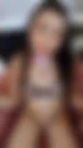 I'm your perfect slave... Hot, naughty, and very accommodating.