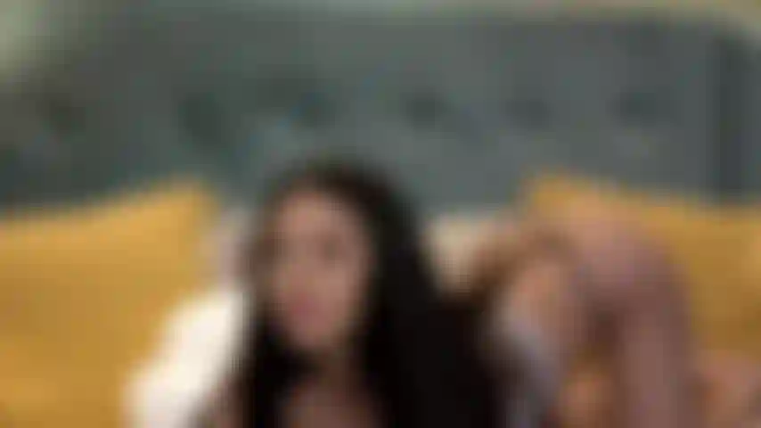 Lasciami_sentire_come_duro_tu_sei_mentre_essendo_profondo_dentro_di_me!