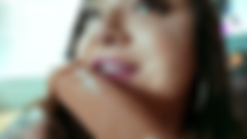C'è un motivo per cui online sono conosciuta come la capra della gola. Ragazzi che fanno pompini sciatti con tanto sputo e il mio linguaggio sporco. # Milf #pompinosciato #pompino #sputo #lingua #pompino3pompini #milf #matura #orale.