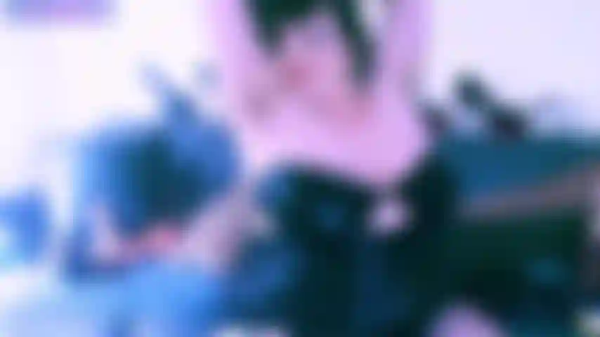 Non sono come molte artiste, ecco un esempio del perché. Indosso i miei guanti di pelle senza dita preferiti, invito una fan maliziosa come te a dare un'occhiata a tutte le mie curve, alla mia figa pelosa e alle ascelle, e a masturbarsi per te. Adoro mostrarti tutti i miei posti maliziosi (come il mio buco del culo, leccalo bene, bb), adora il mio corpo grasso e sexy!! # Guanti #bbw #ssbbw #pelosa #labbragrandidellafiga #ascellepelose #figapelosa #masturbazione #eccitata #dea #calze a rete #culogrande #tettegrandi #capezzoligrandi #milf #ssbbw #figapelosa #pelosa #cespuglio #tettegrandi #panciagrande #cosce grosse #figagrande #matura #figadilatata #figagrassa.