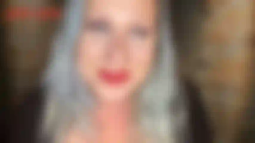 Duro abuso da vergine-:: questo era un video personalizzato per un fan:: âadoro davvero il tuo stile di umiliazione e per questo video voglio che tu sia davvero cattiva. Voglio che tu mi umili per essere vergine...