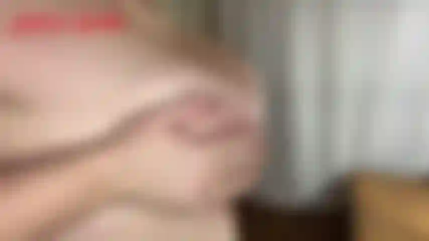Bbw sling olio bikini booty clap-:: questo era un video personalizzato per un fan::âiâm così eccitato pensando al tuo corpo formoso che si agita in quel bikini a stringhe. So che è troppo piccolo, ma questo lo rende ancora più eccitante lol. Voglio solo vederti da circa il...