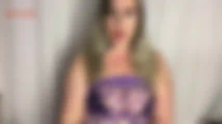 Paga per scacciare il gay findom - in questa clip jackie ti curerà finalmente di tutta la tua malsana ossessione per i cazzi. Sai che più spendi per jackie, meno gay diventi. Seriamente, questo video ti trasformerà sicuramente nell'alpha etero che sei...