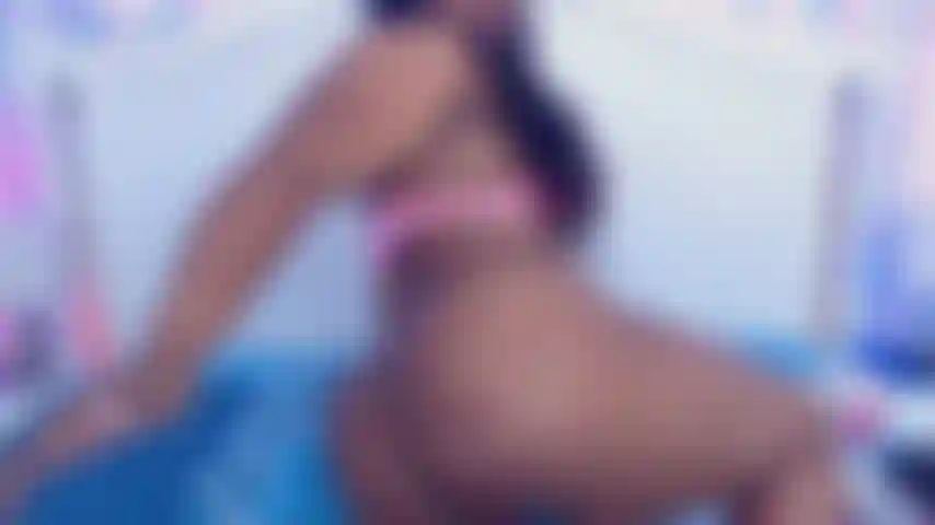 Una fica e un pompino delizioso.