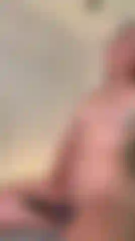 Masturbazione eccitante con la mia dominatrice..... Goditelo, sarà qualcosa di straordinario.