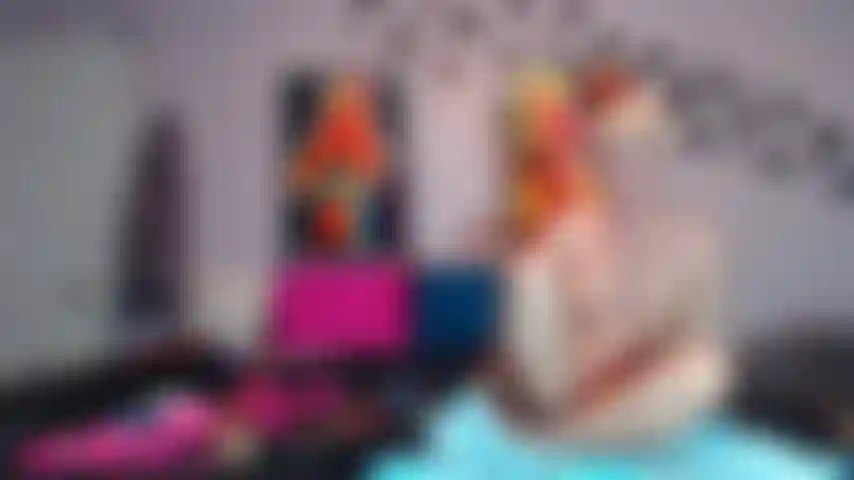 Spettacolo di scopate a 3 buche di jayda!