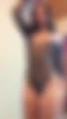 Between shadows and desire… my black bodysuit steals all your attention 🔥