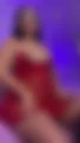 Curvy princess on the way!