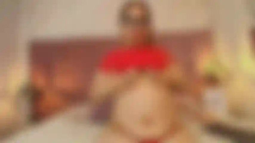 La mia figa gocciola.