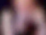 La tua bellissima dea ti incanta con le sue labbra fumose, le curve sexy, le grandi tette e la voce sensuale. Guardala mentre inspira lentamente e ti attira ulteriormente dentro. Il sogno feticcio di asmr e del fumatore!!