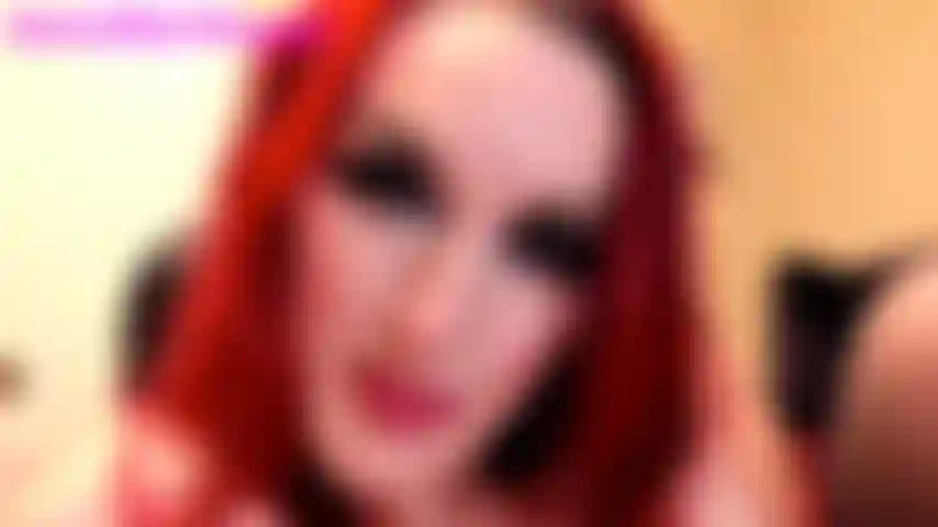 Così felice che tu sia a casa: mi arrabbio così tanto al lavoro a volte che è come una lunga sessione di editing, sei tornato a casa presto e non vedo l'ora di giocare con te. Include un sacco di chiacchiere sporche, giochi di giocattoli e sistemi operativi sexy da parte della tua dea.