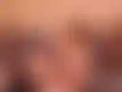 Mi sono arrapata moltissimo dopo la videocamera e ho deciso di sedermi e usare il mio hitachi per concedermi alcuni orgasmi molto intensi con le calze e i tacchi.